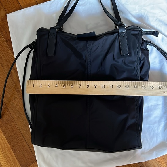 Burberry Vintage Tote EUC - Picture 3 of 16